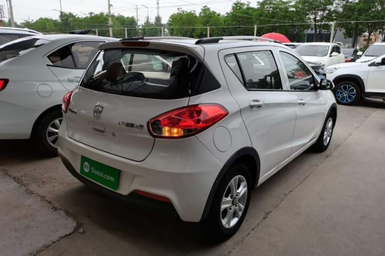 Used Baojun 310 2016 1.2L manual Comfort trim level Rear Right 45 Deg