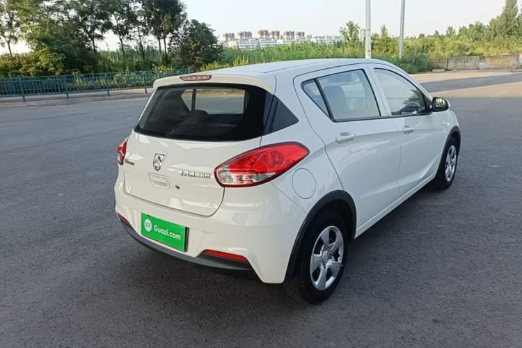 Used Baojun 310 2016 1.2L manual Comfort trim level Rear Right 45 Deg