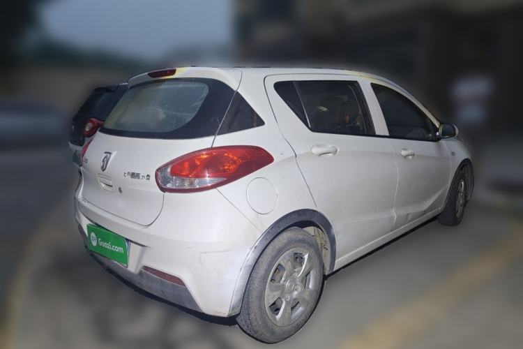 Used Baojun 310 2016 1.2L manual Comfort trim level Rear Right 45 Deg