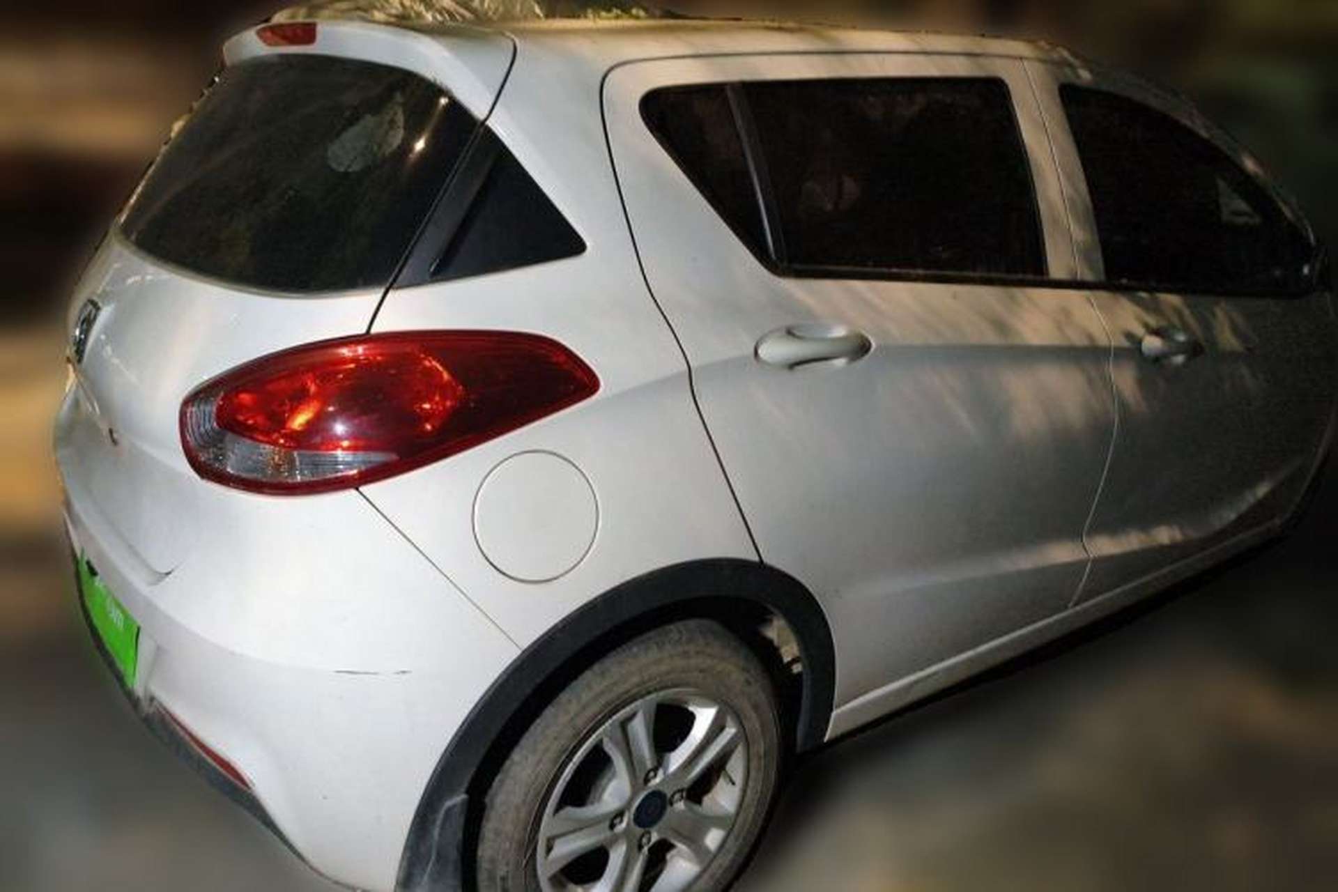 Used Baojun 310 2016 1.2L manual Comfort trim level Rear Right 45 Deg