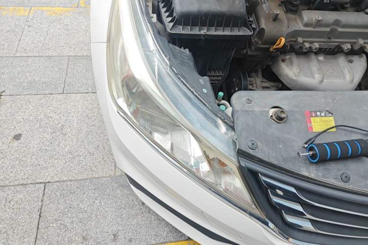 Used Baojun 310 2016 1.2L Manual Luxury Model Right Front Headlight