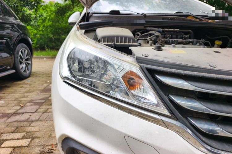 Used Baojun 310 2016 1.2L Manual Fashionable Edition Right Front Headlight