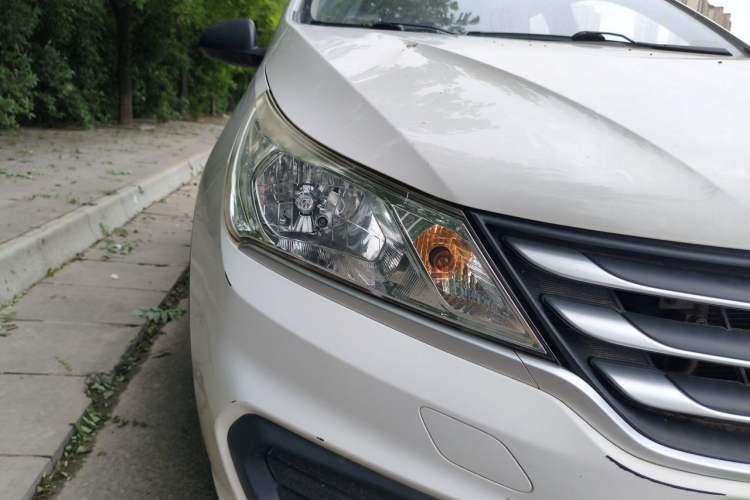 Used Baojun 310 2016 1.2L Manual Value Edition Right Front Headlight