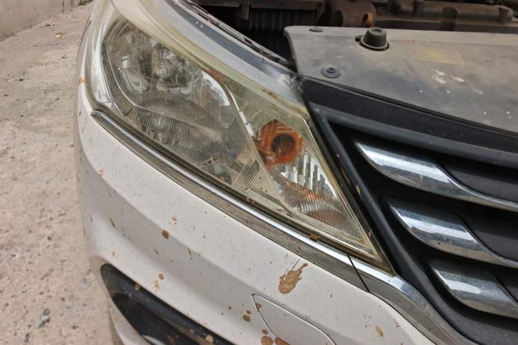 Used Baojun 310 2016 1.2L Manual Luxury Model Right Front Headlight
