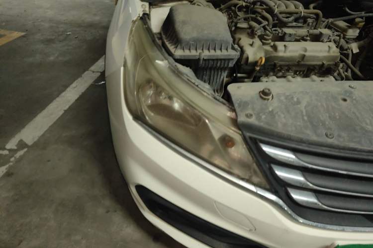 Used Baojun 310 2016 1.2L manual Comfort trim level Right Front Headlight