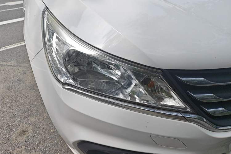 Used Baojun 310 2016 1.2L Manual Fashionable Edition Right Front Headlight