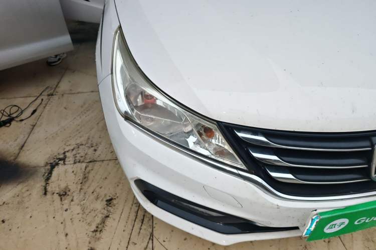 Used Baojun 310 2016 1.2L Manual Luxury Model Right Front Headlight
