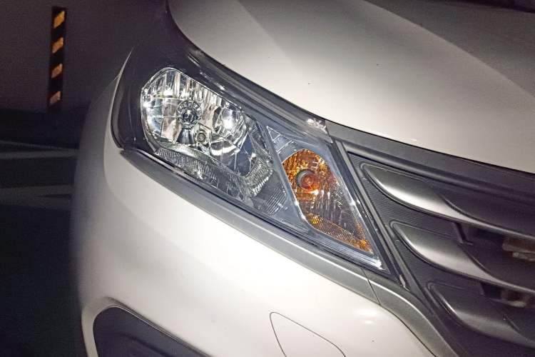 Used Baojun 310 2016 1.2L Manual Value Edition Right Front Headlight