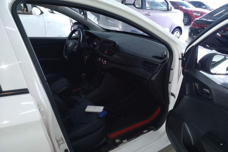 Used Baojun 310 2016 1.2L Manual Value Edition Right Front Seat