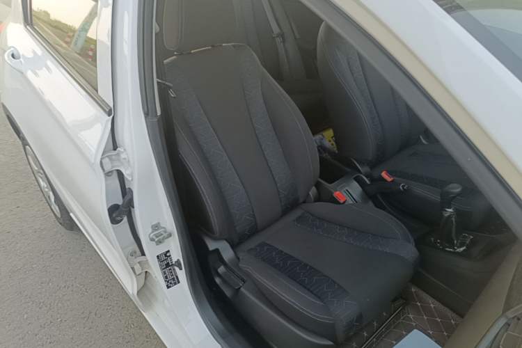 Used Baojun 310 2016 1.2L manual Comfort trim level Right Front Seat