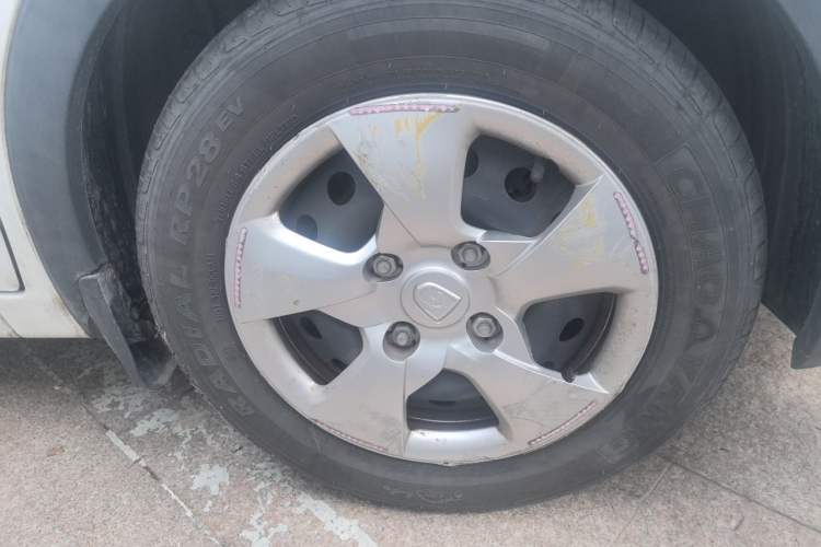 Used Baojun 310 2016 1.2L manual Comfort trim level Right Front Wheel Hub