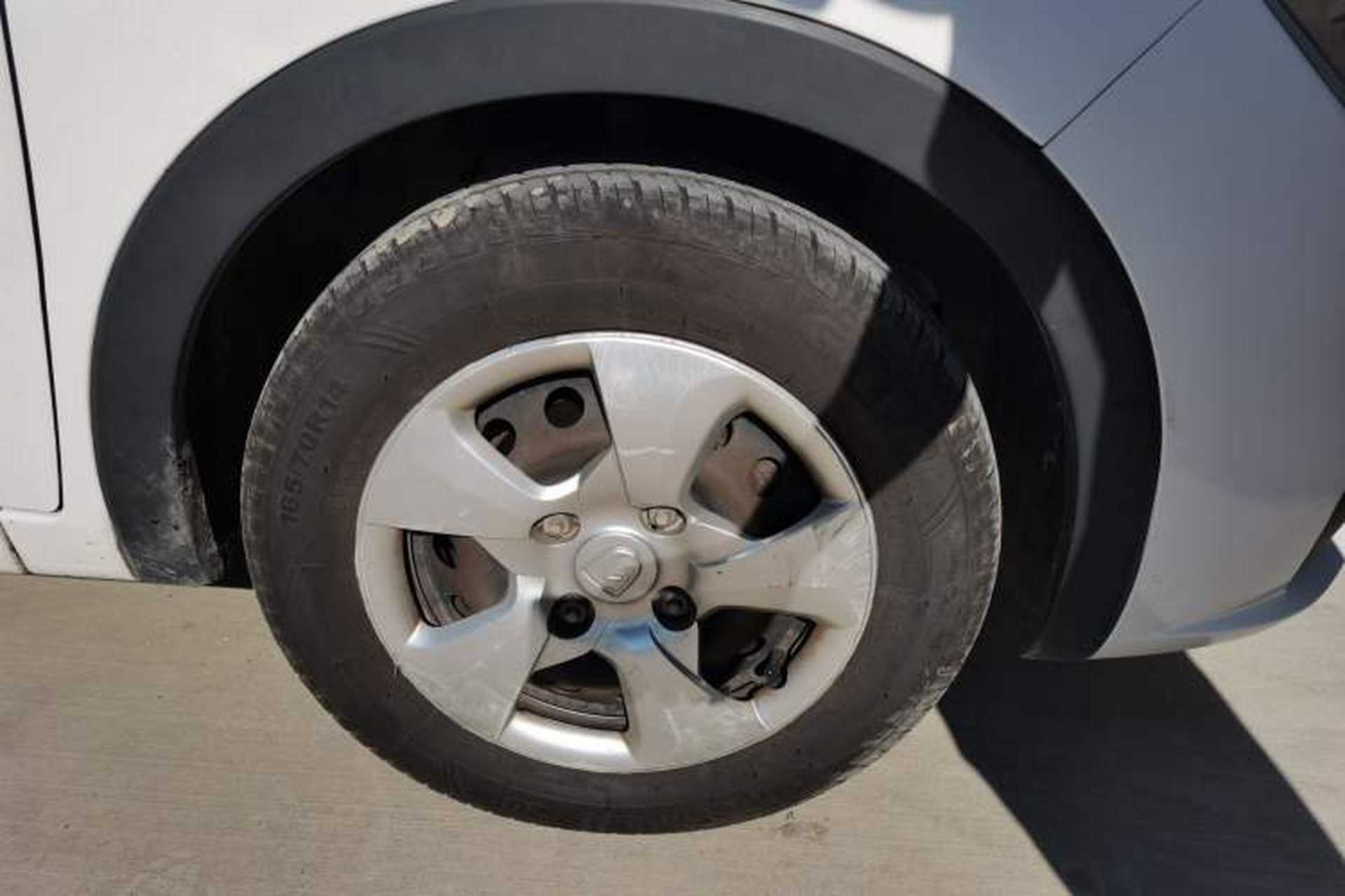 Used Baojun 310 2016 1.2L manual Comfort trim level Right Front Wheel Hub