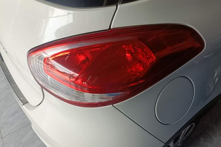 Used Baojun 310 2016 1.2L Manual Value Edition Right Rear Taillight