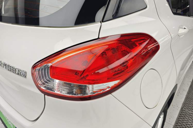 Used Baojun 310 2016 1.2L Manual Luxury Model Right Rear Taillight
