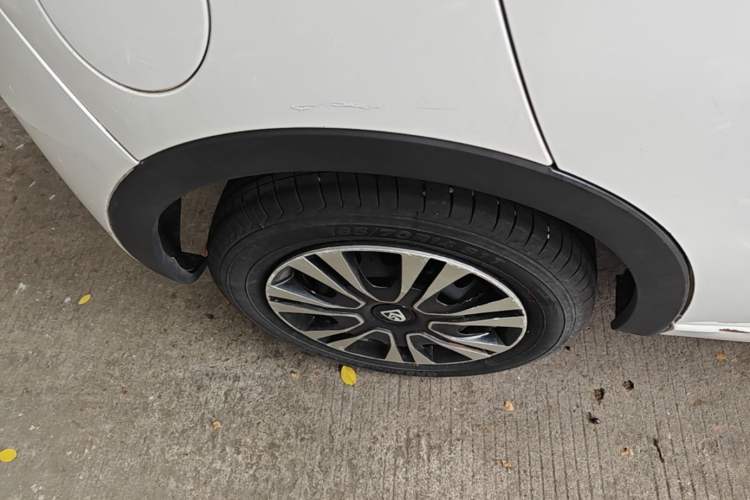 Used Baojun 310 2016 1.2L Manual Value Edition Right Rear Wheel Hub