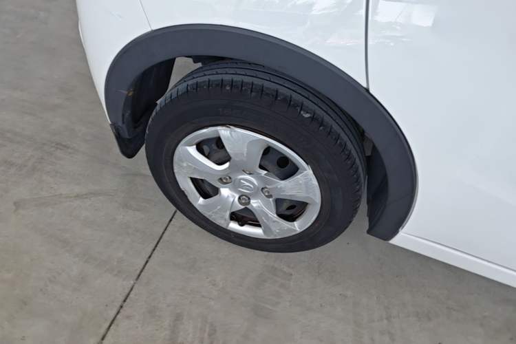 Used Baojun 310 2016 1.2L Manual Value Edition Right Rear Wheel Hub