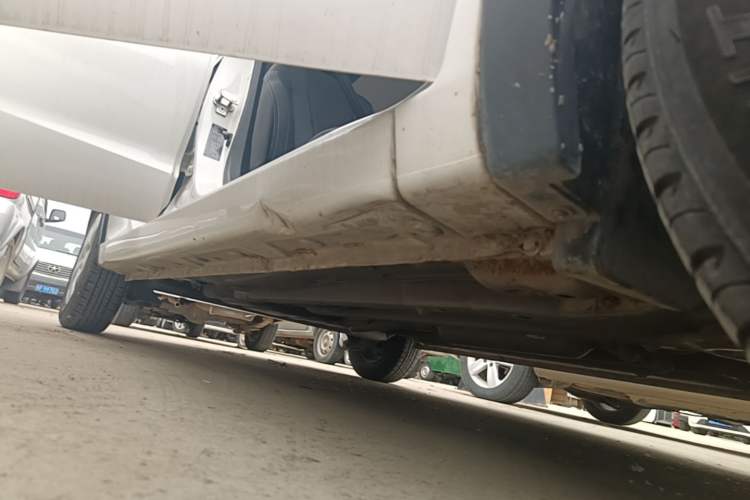 Used Baojun 310 2016 1.2L Manual Value Edition Right Side Sill