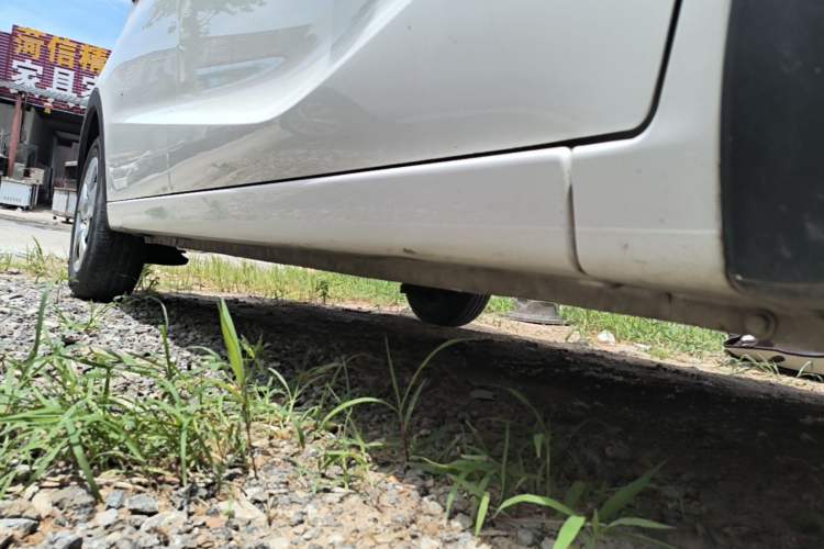 Used Baojun 310 2016 1.2L Manual Value Edition Right Side Sill