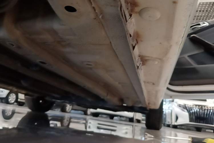 Used Baojun 310 2016 1.2L Manual Luxury Model Right Side Sill