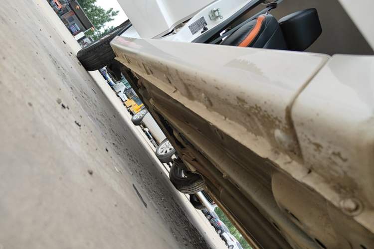 Used Baojun 310 2016 1.2L Manual Value Edition Right Side Sill