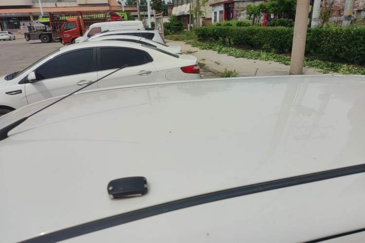 Used Baojun 310 2016 1.2L Manual Value Edition Roof