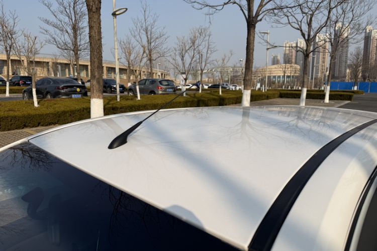 Used Baojun 310 2016 1.2L manual Comfort trim level Roof