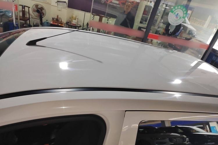 Used Baojun 310 2016 1.2L manual Comfort trim level Roof