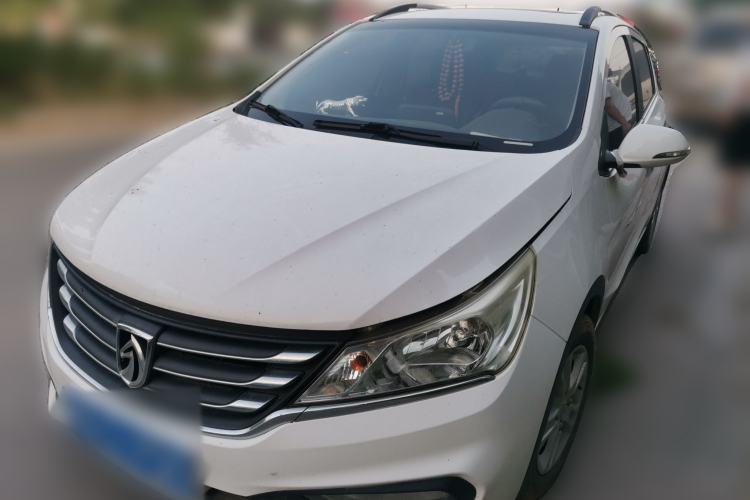 Used Baojun 310 2016 1.2L Manual Luxury Model Guazi used car, China used car export, Used car for sale, Used Baojun cars, Cheapest cars for sale