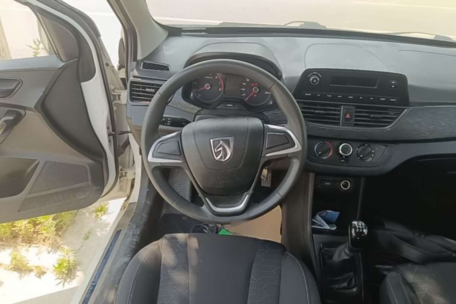 Used Baojun 310 2016 1.2L manual Comfort trim level Steering Wheel