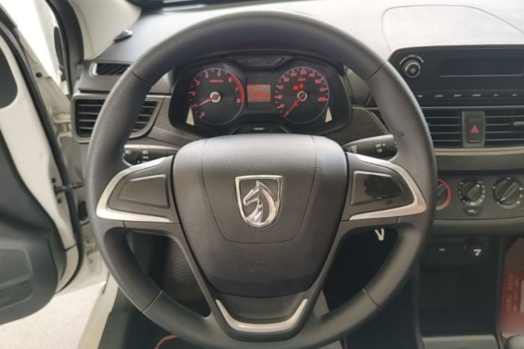 Used Baojun 310 2016 1.2L manual Comfort trim level Steering Wheel