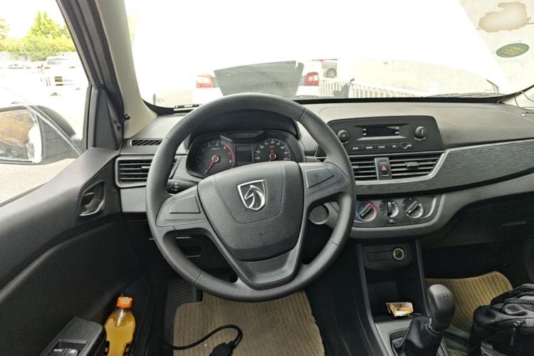 Used Baojun 310 2016 1.2L Manual Value Edition Steering Wheel