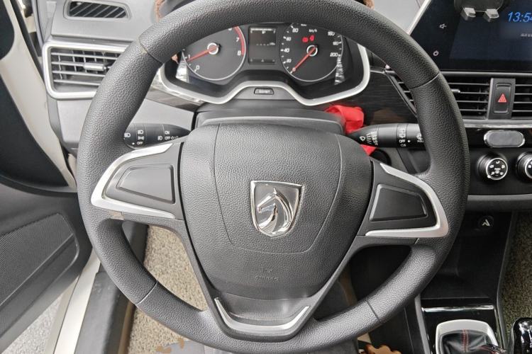 Used Baojun 310 2016 1.2L Manual Fashionable Edition Steering Wheel