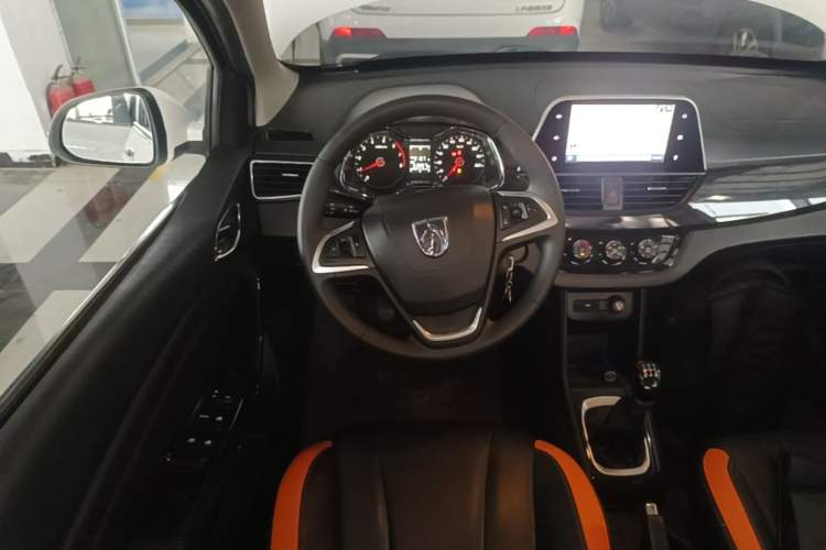 Used Baojun 310 2016 1.2L Manual Luxury Model Steering Wheel