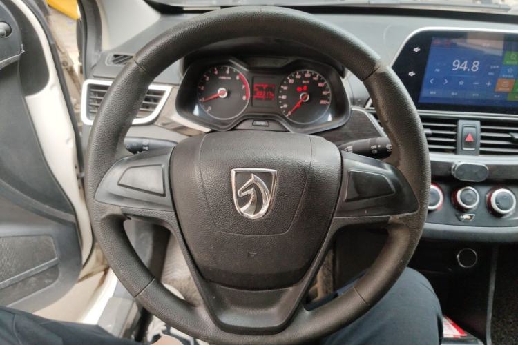 Used Baojun 310 2016 1.2L Manual Value Edition Steering Wheel