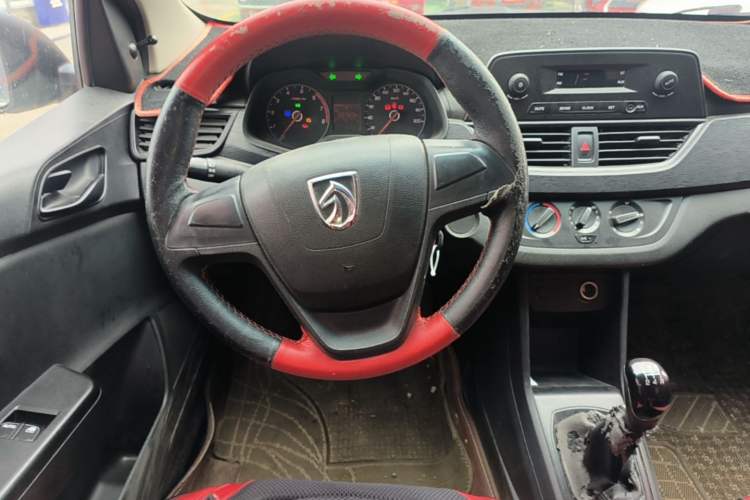 Used Baojun 310 2016 1.2L Manual Value Edition Steering Wheel