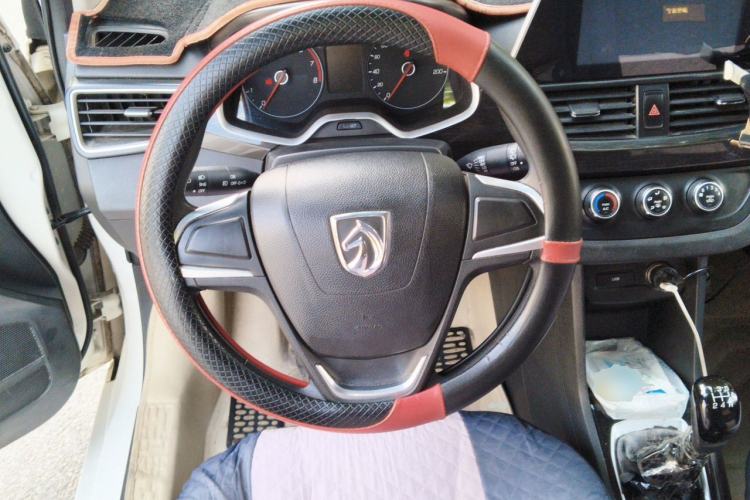 Used Baojun 310 2016 1.2L Manual Fashionable Edition Steering Wheel