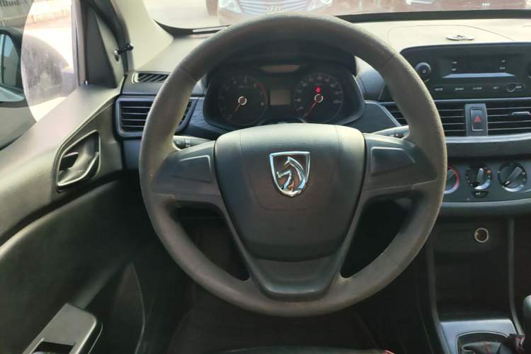 Used Baojun 310 2016 1.2L Manual Value Edition Steering Wheel