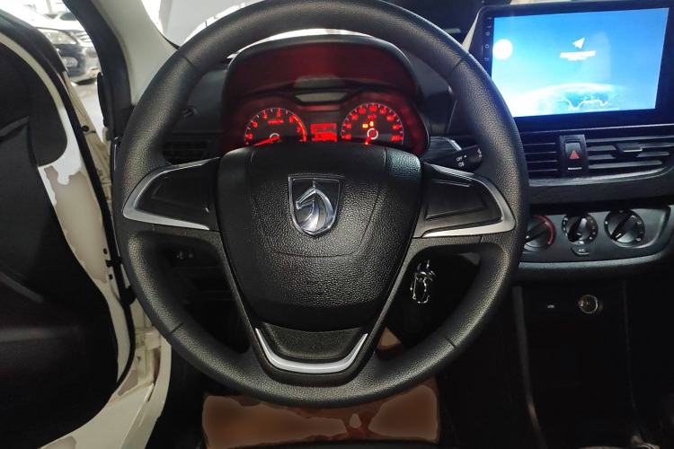 Used Baojun 310 2016 1.2L manual Comfort trim level Steering Wheel