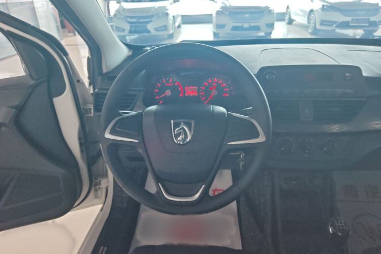 Used Baojun 310 2016 1.2L manual Comfort trim level Steering Wheel