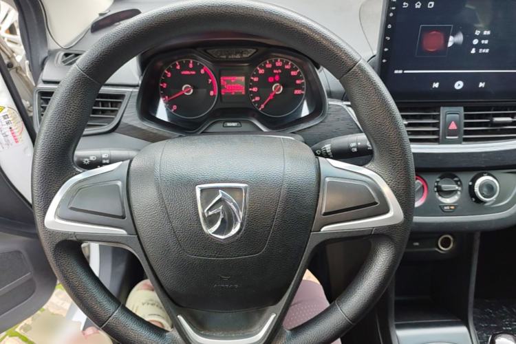 Used Baojun 310 2016 1.2L manual Comfort trim level Steering Wheel
