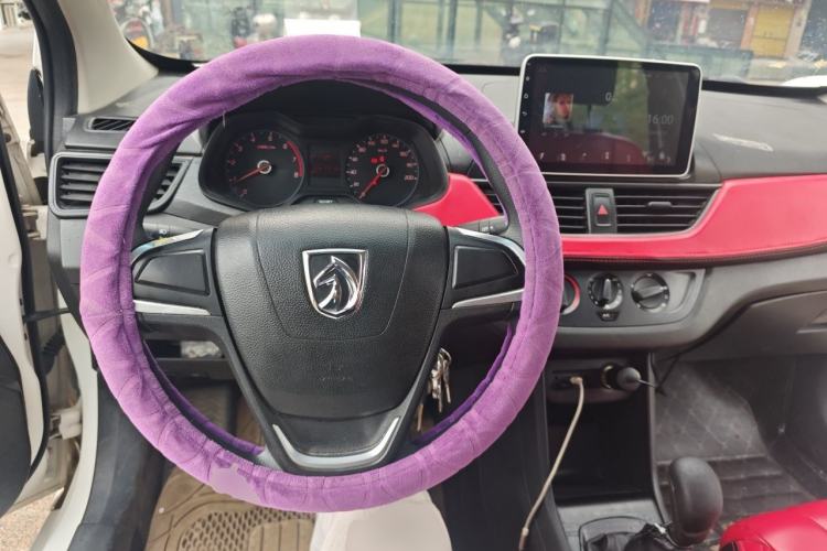Used Baojun 310 2016 1.2L manual Comfort trim level Steering Wheel