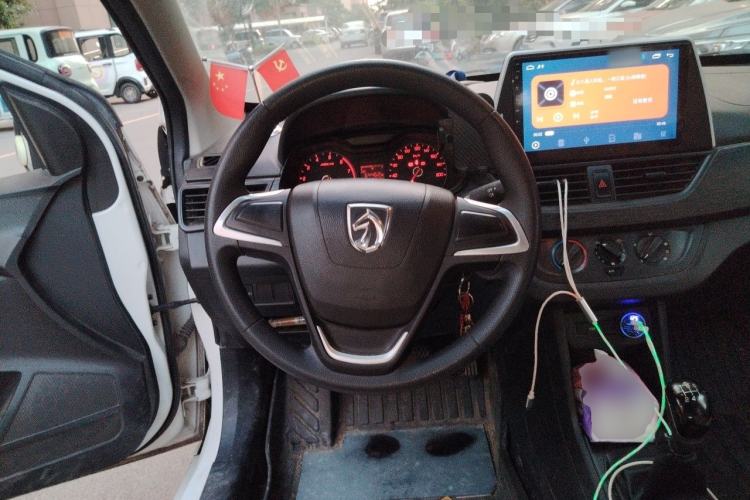 Used Baojun 310 2016 1.2L manual Comfort trim level Steering Wheel