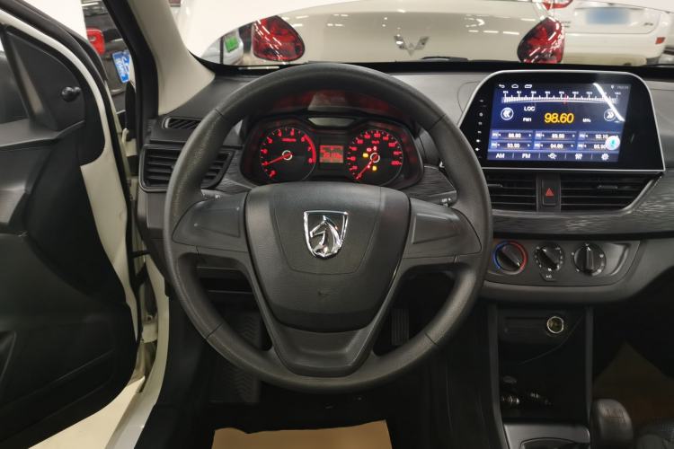 Used Baojun 310 2016 1.2L Manual Value Edition Steering Wheel