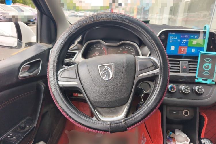 Used Baojun 310 2016 1.2L Manual Fashionable Edition Steering Wheel