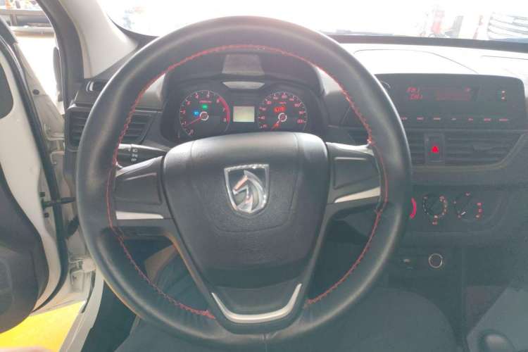 Used Baojun 310 2016 1.2L manual Comfort trim level Steering Wheel