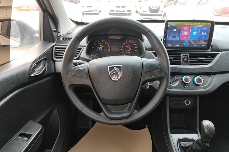 Used Baojun 310 2016 1.2L Manual Value Edition Steering Wheel
