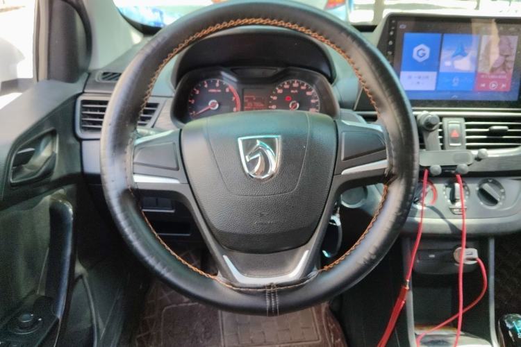 Used Baojun 310 2016 1.2L manual Comfort trim level Steering Wheel