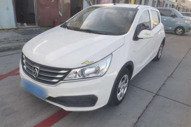 Used Baojun 310 2016 1.2L manual Comfort trim level