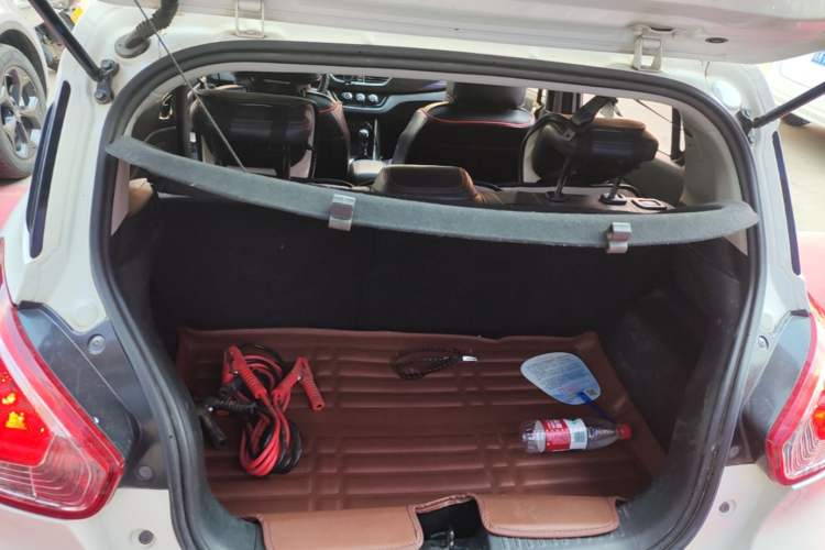 Used Baojun 310 2016 1.2L Manual Luxury Model Trunk