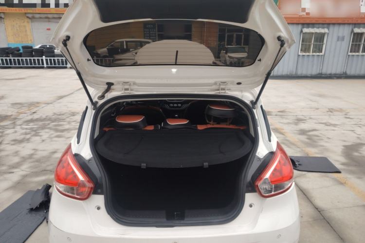 Used Baojun 310 2016 1.2L Manual Luxury Model Trunk